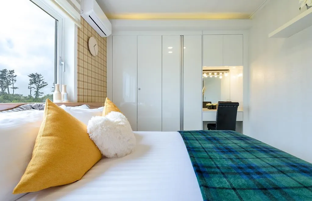 Windstone Pension Jeju Holiday home